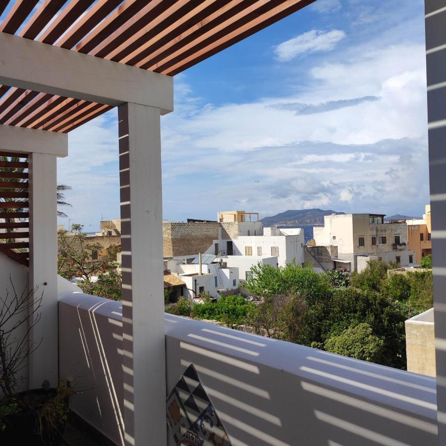 Favignana In Centro Apartamento Exterior foto